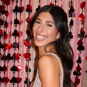 Meet your Posher, Anna